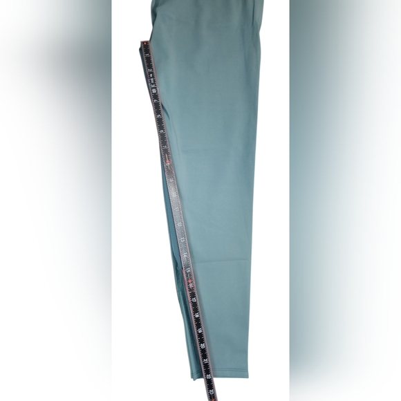 Spanx Spanx Booty Boost Active 7/8 Leggings, Womens Small - Picture 3 of 5